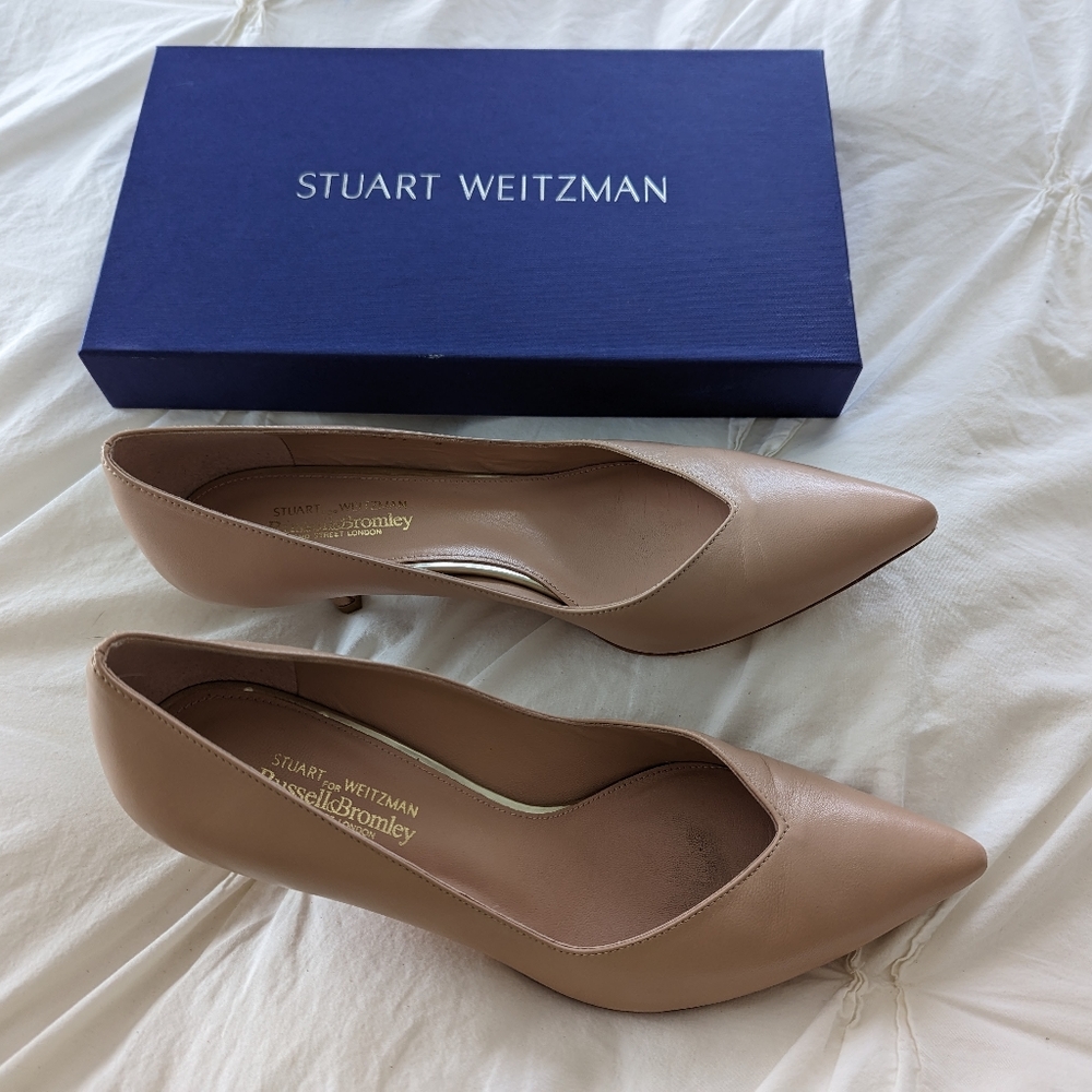 Nude Stuart Weitzman kitten heels